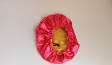 Load image into Gallery viewer, Reversible satin bonnet Gold/Pink
