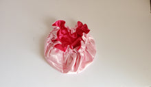 Load image into Gallery viewer, Satin bonnet reversible Pink on Pink
